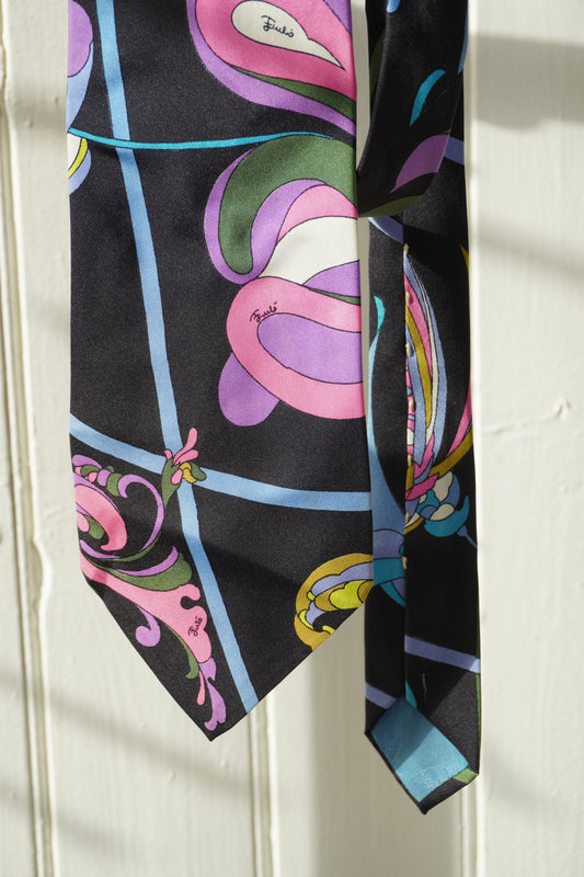 Emilio Pucci slips med färgstarkt mönster