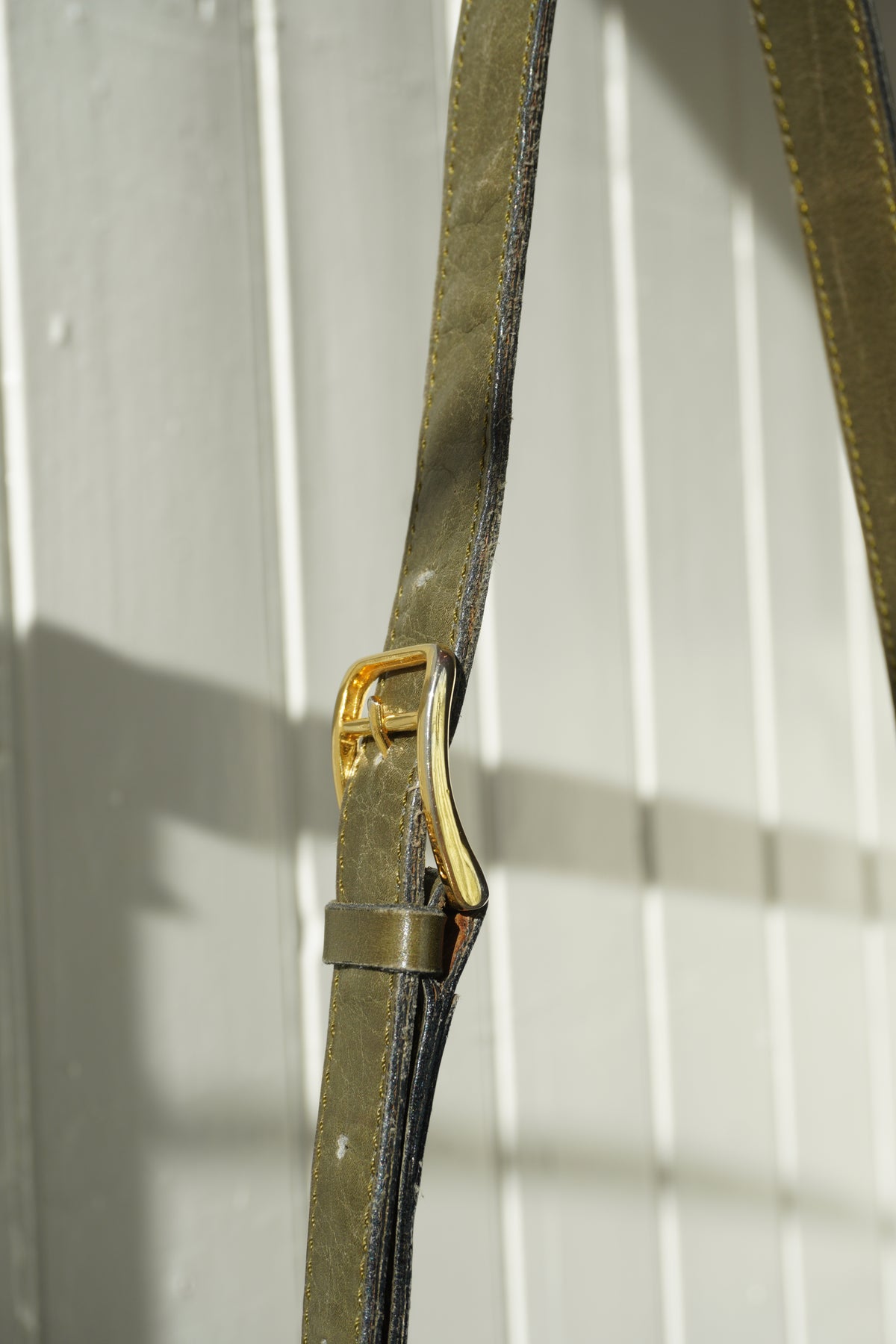 Céline vintage axelväska i olivgrönt läder – 70/80-tal