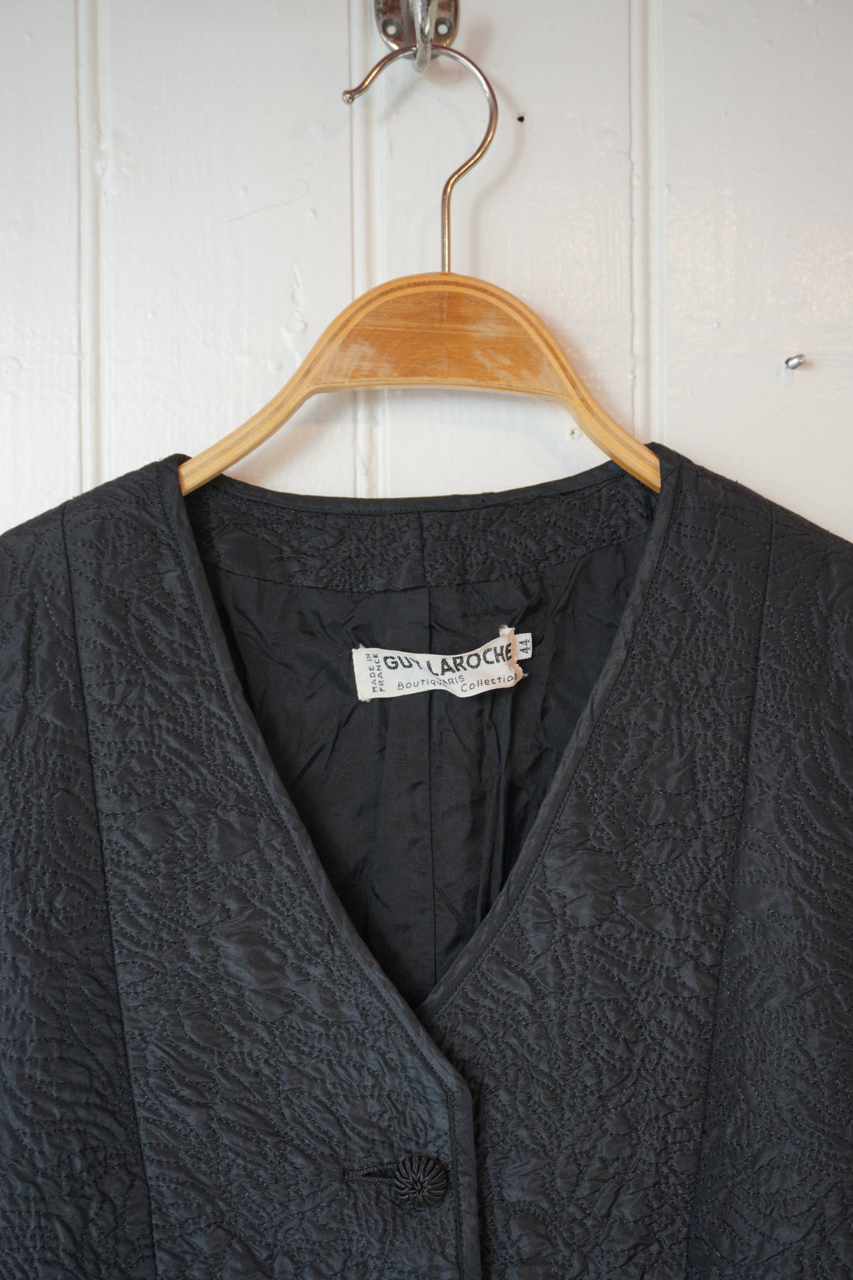 Svart quiltad sidenkavaj – Guy Laroche