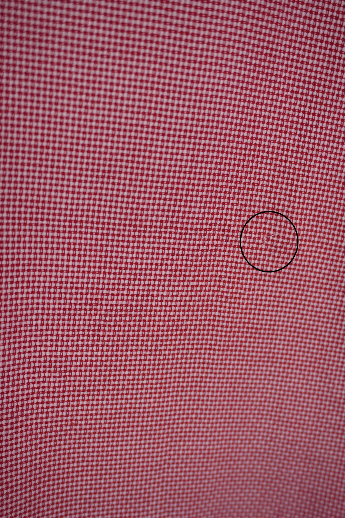 Närbild på tråddragningen 