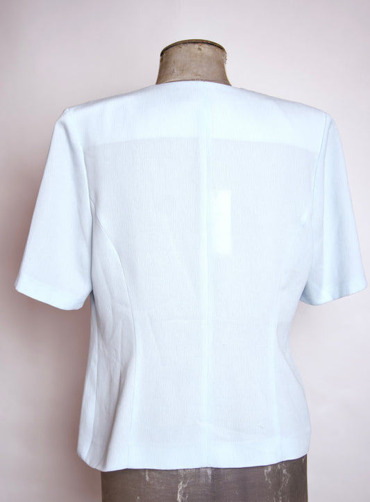 Vintage topp/blus i ljusblått med satindetaljer