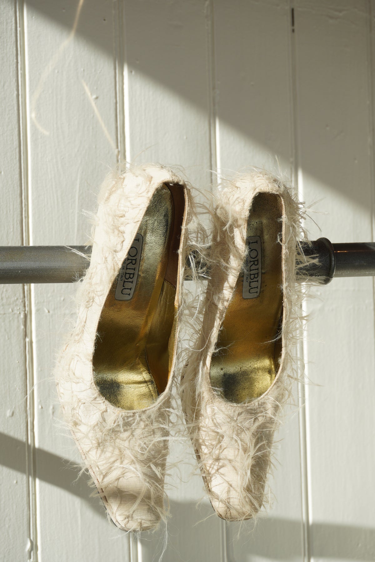 Loriblu klackskor i cremevit textil