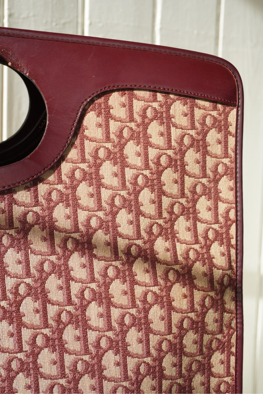 Christian Dior Oblique Foldable Clutch – vinröd