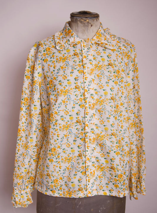 Blommig vintageblus