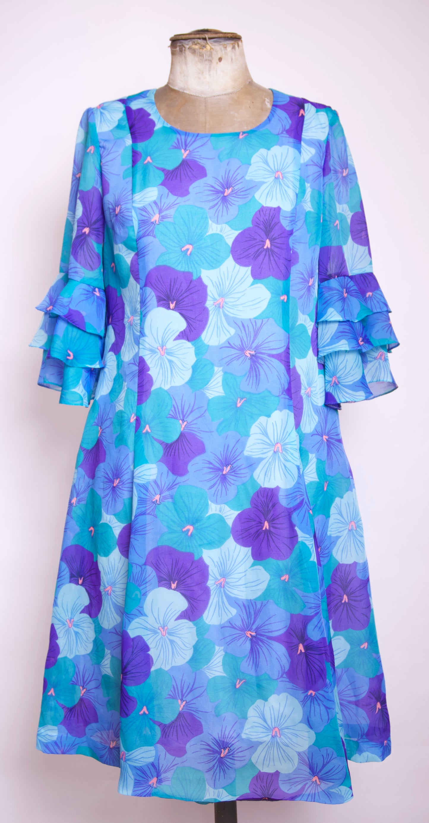 Vintageklänning 70-tal – blommig från Smarty Modeller