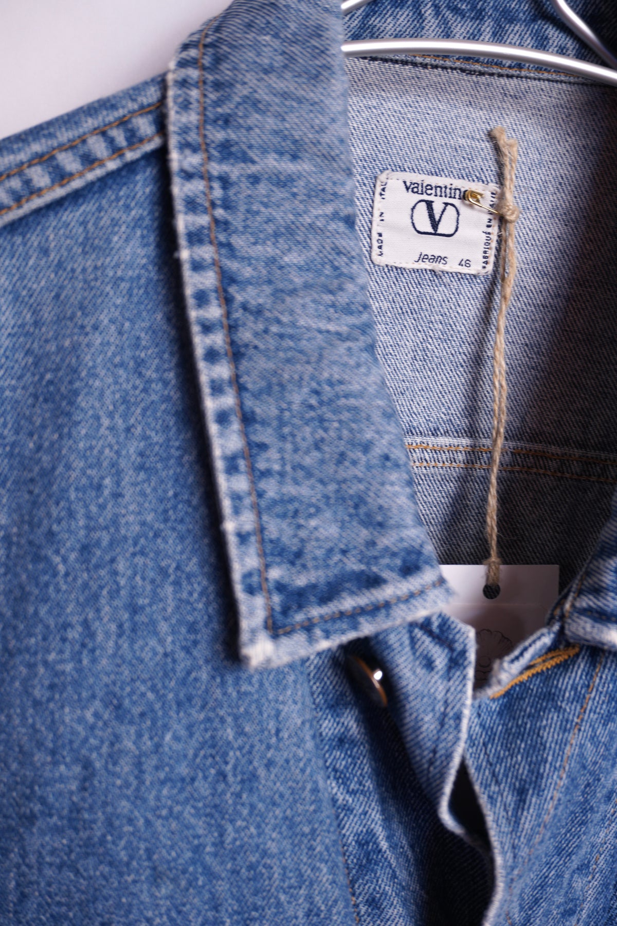 Valentino Jeansjacka – 90-tal Klassisk Denim Trucker
