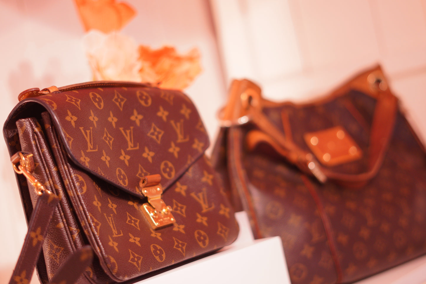 Louis Vuitton Métis – Ikonisk Crossbody i Monogram Canvas