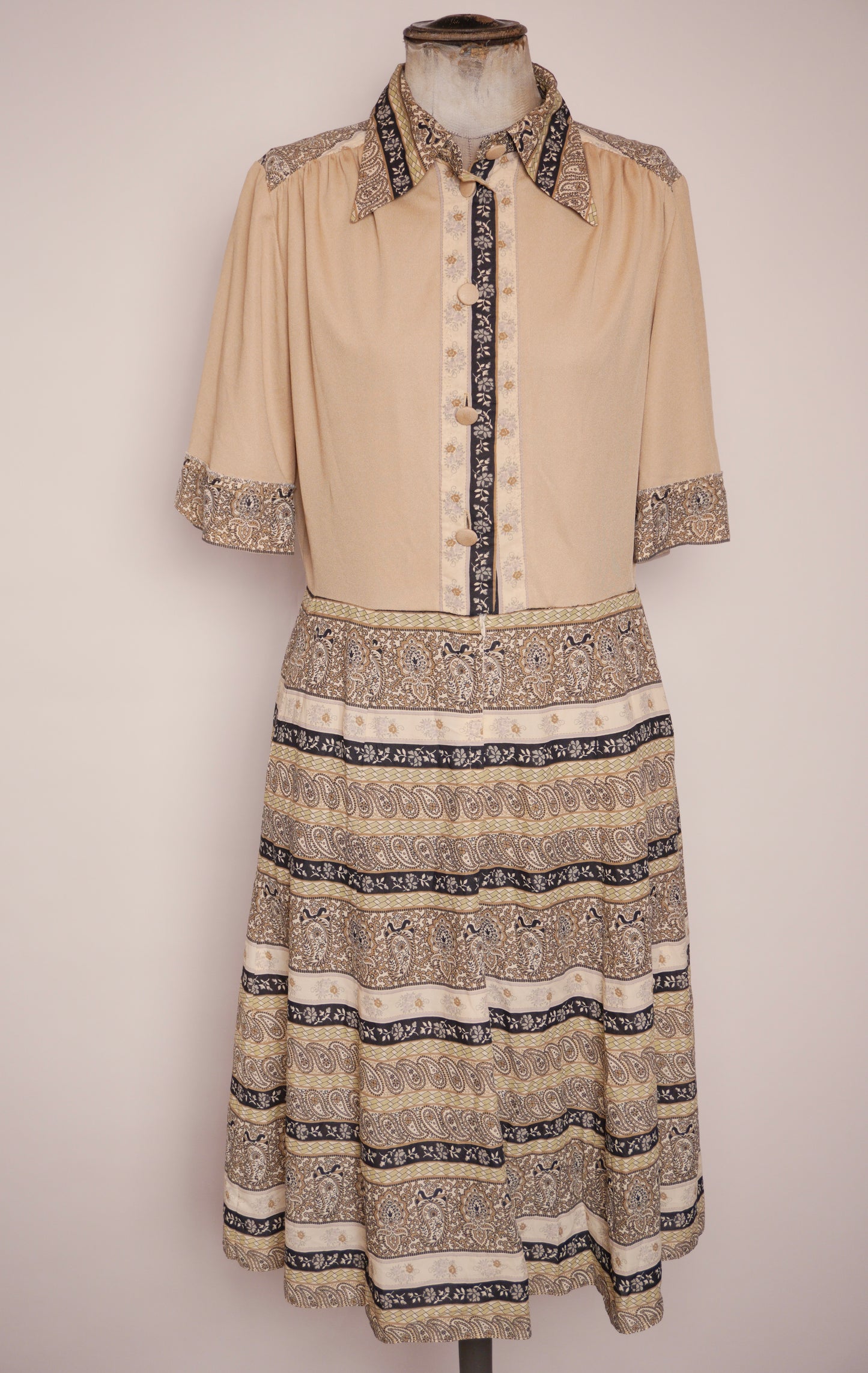 70-tals klänning från Liza Peta