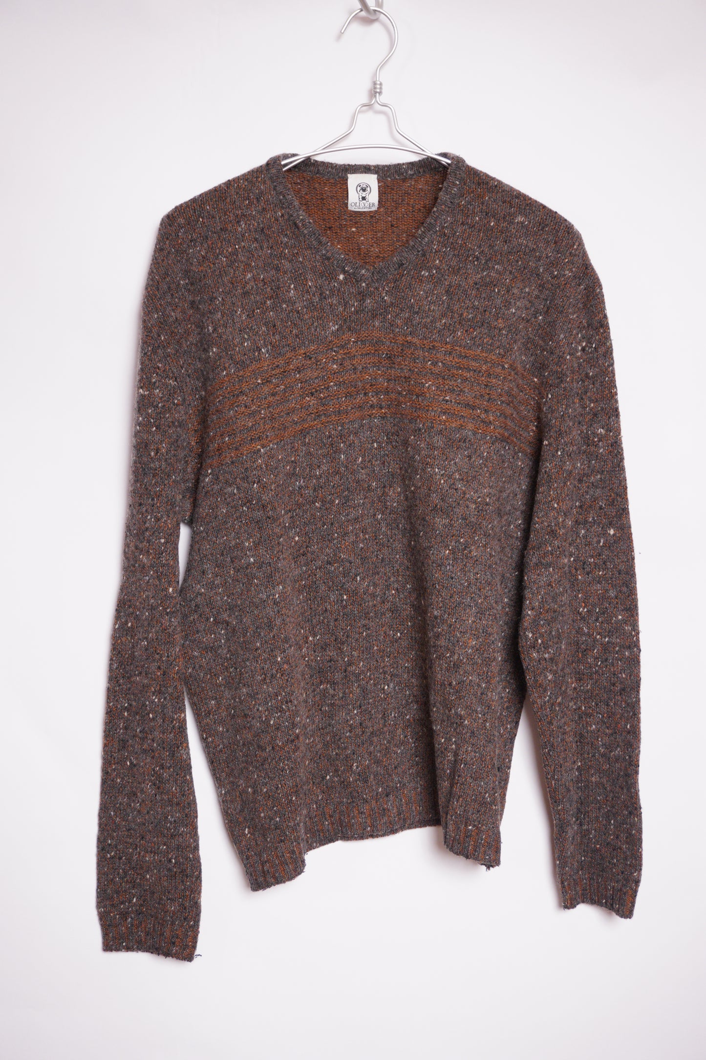Oliver by Valentino