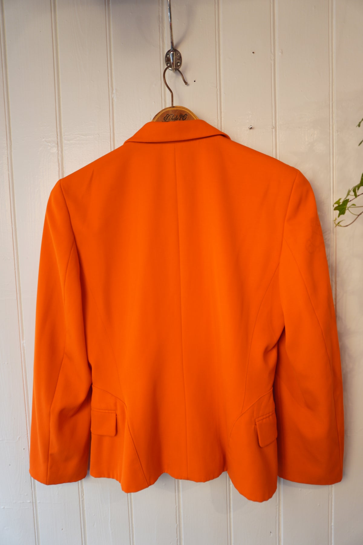 Dubbelknäppt vintagekavaj – Escada