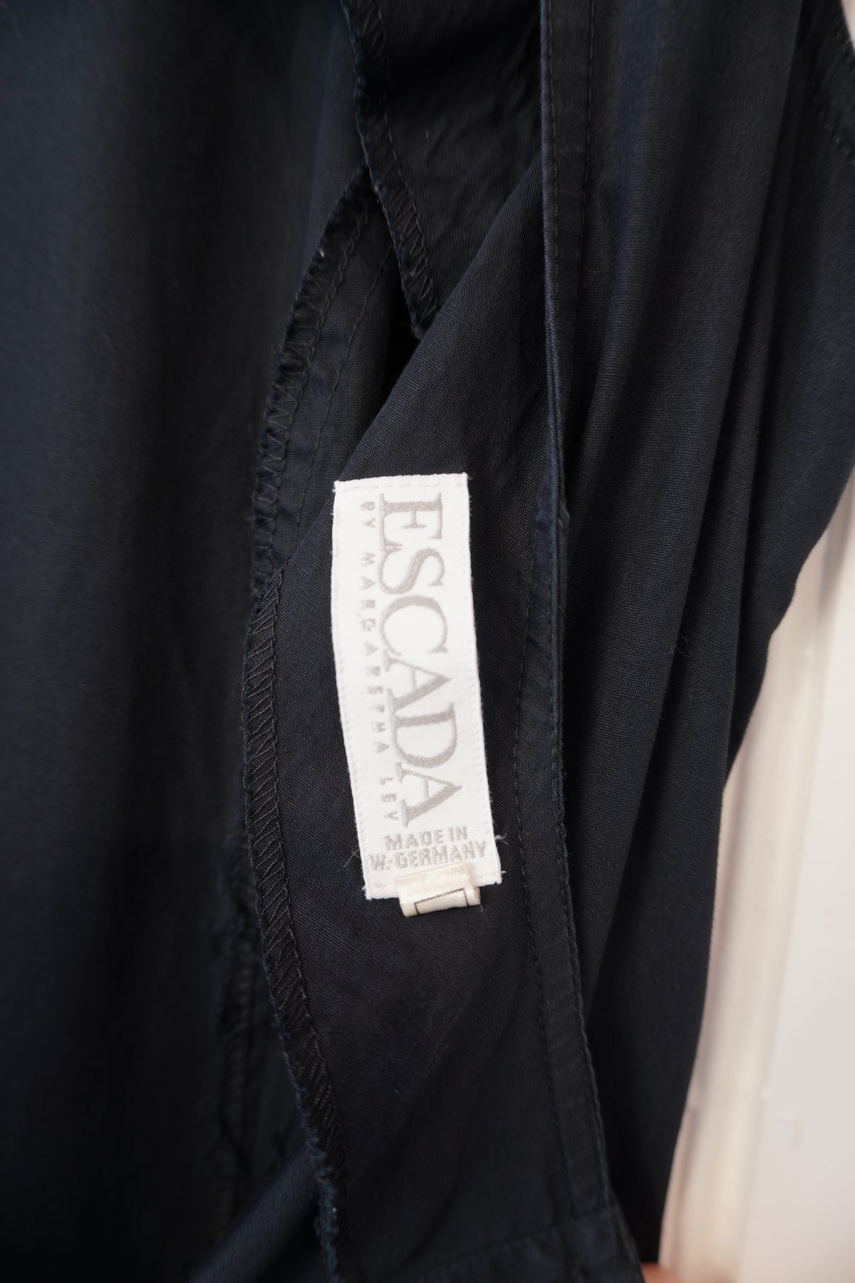 Svart vintageklänning med volanger – Escada