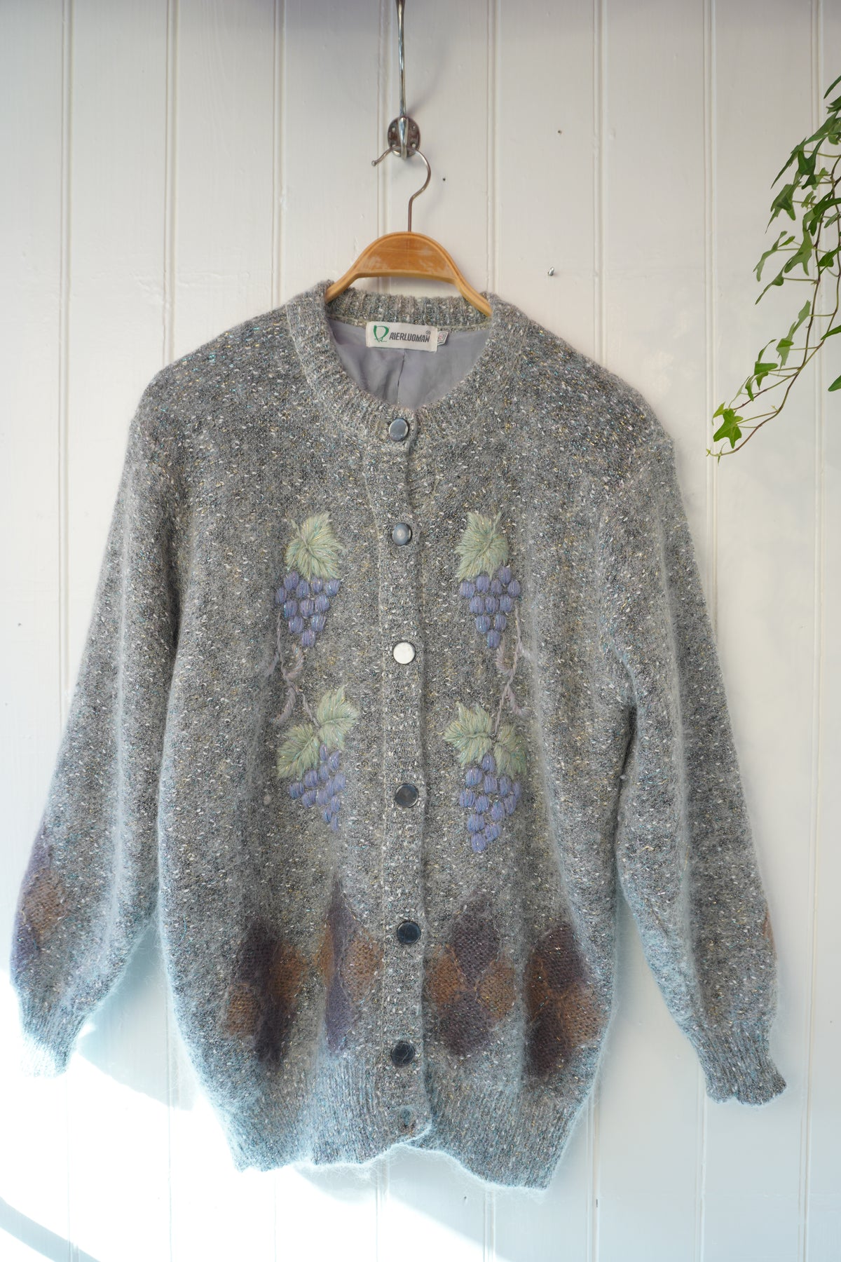 Vintage stickad kofta med broderier – Aierluoman