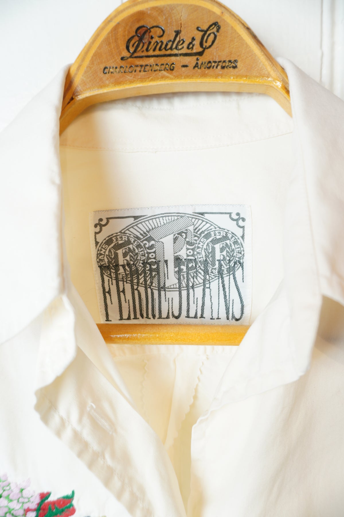 Vintageskjorta med broderi – Ferre Jeans