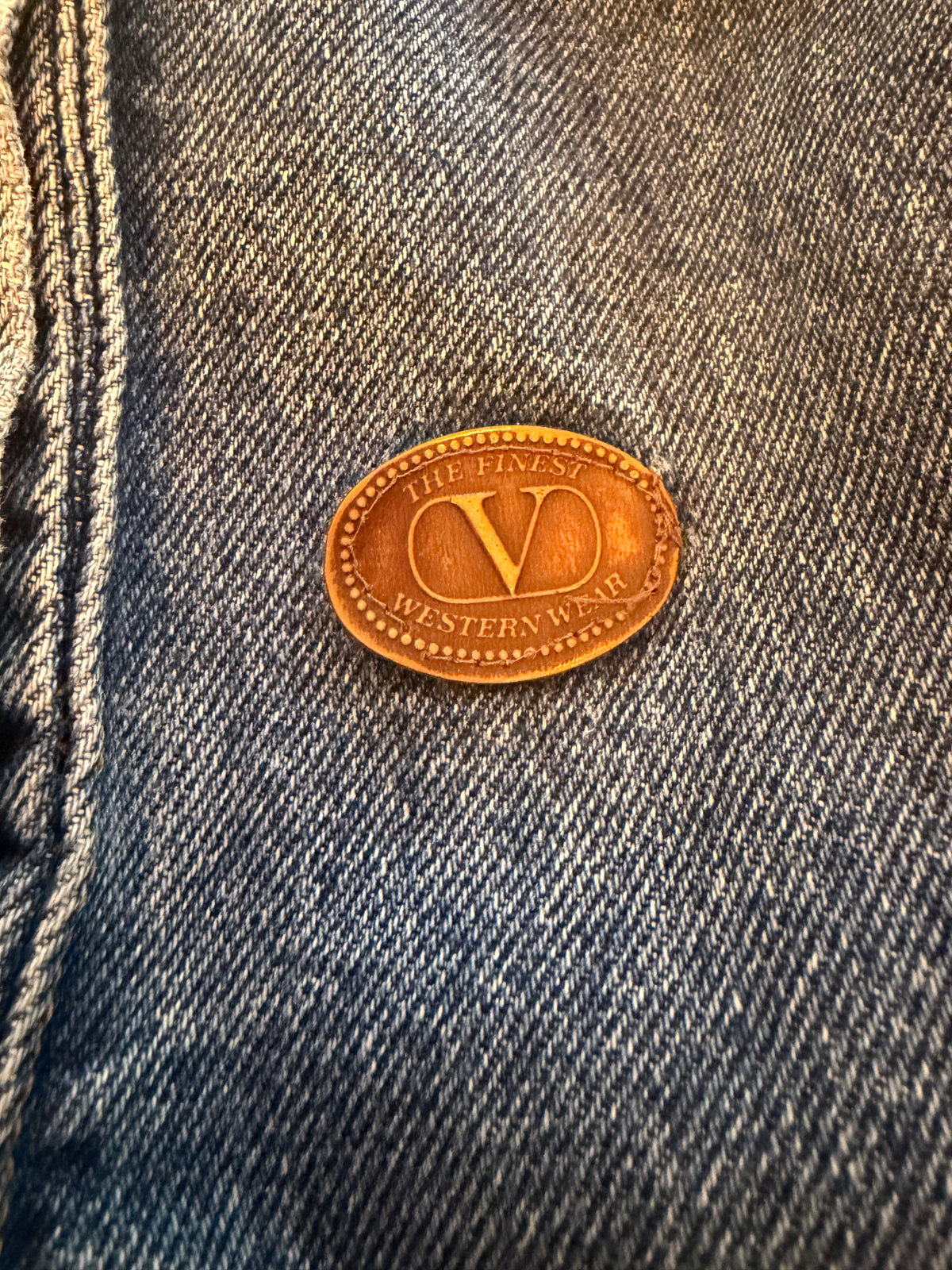 Valentino Jeansjacka – 90-tal Klassisk Denim Trucker